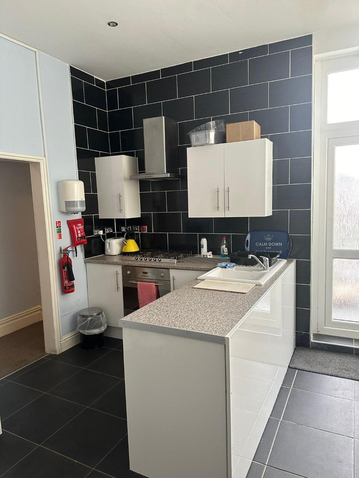 3 Luxury En-Suite Bedrooms Cardiff Bagian luar foto