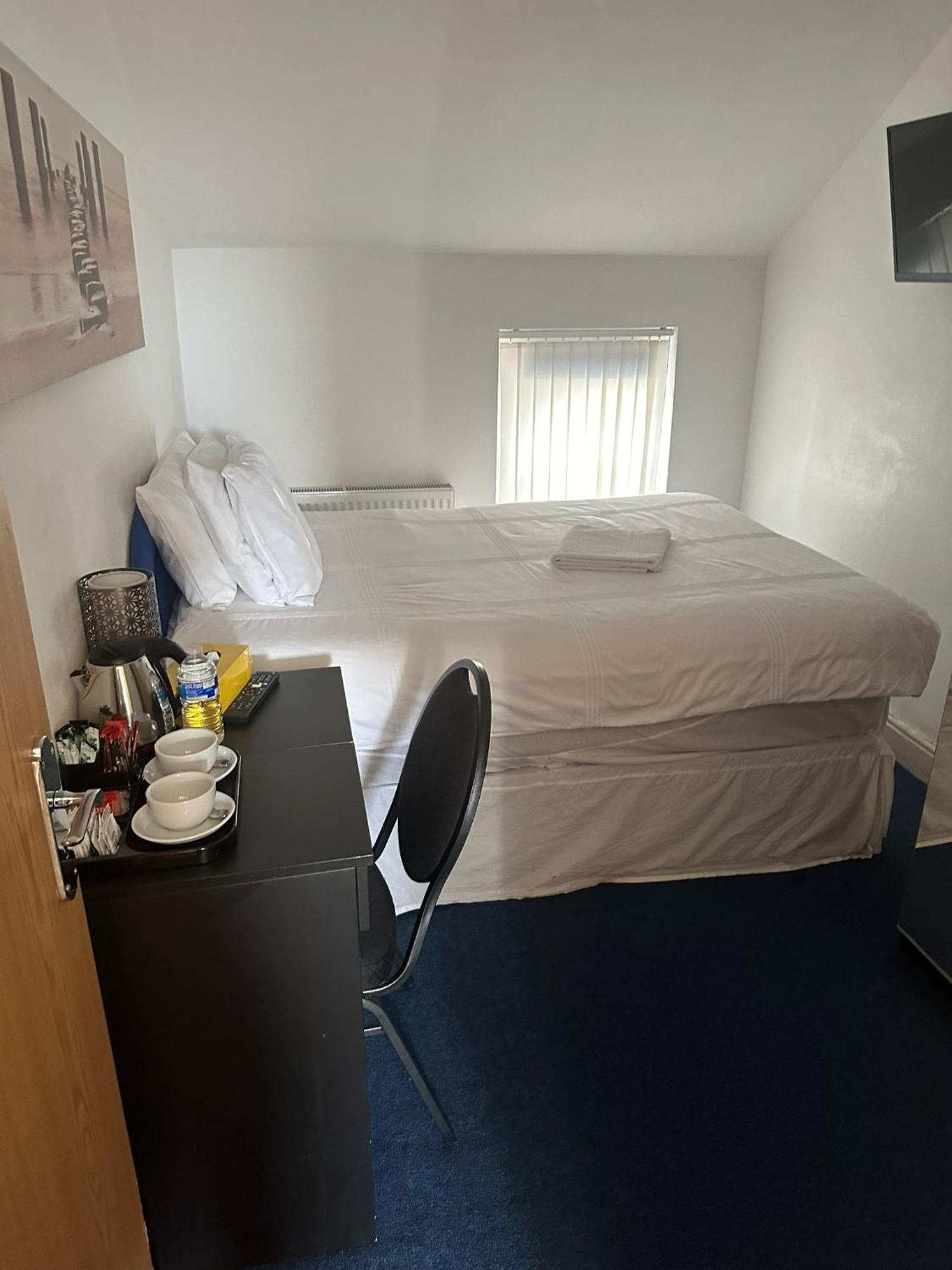 3 Luxury En-Suite Bedrooms Cardiff Bagian luar foto