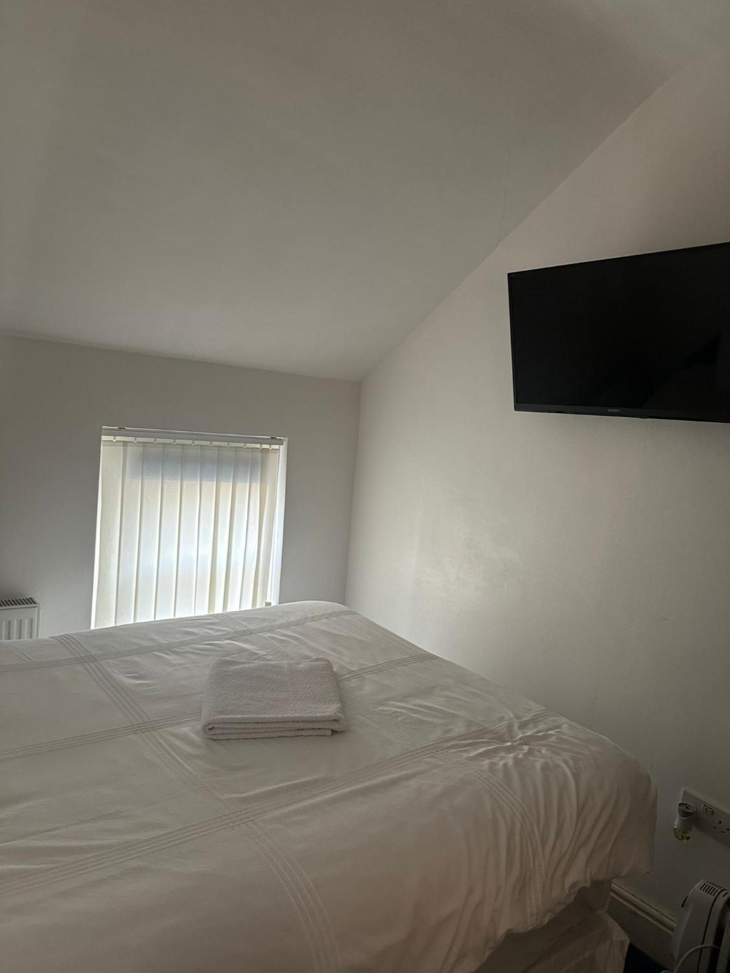 3 Luxury En-Suite Bedrooms Cardiff Bagian luar foto