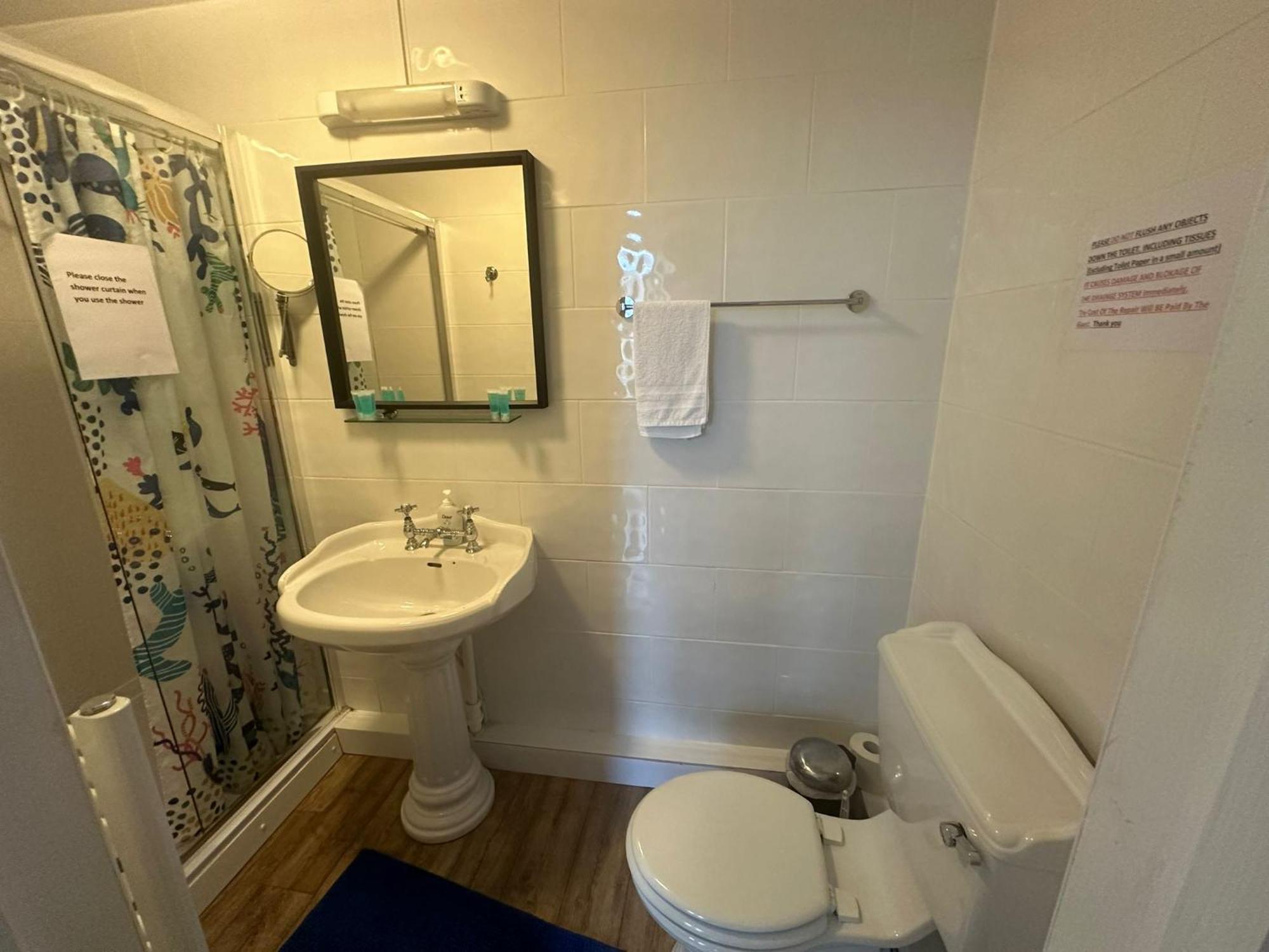 3 Luxury En-Suite Bedrooms Cardiff Bagian luar foto