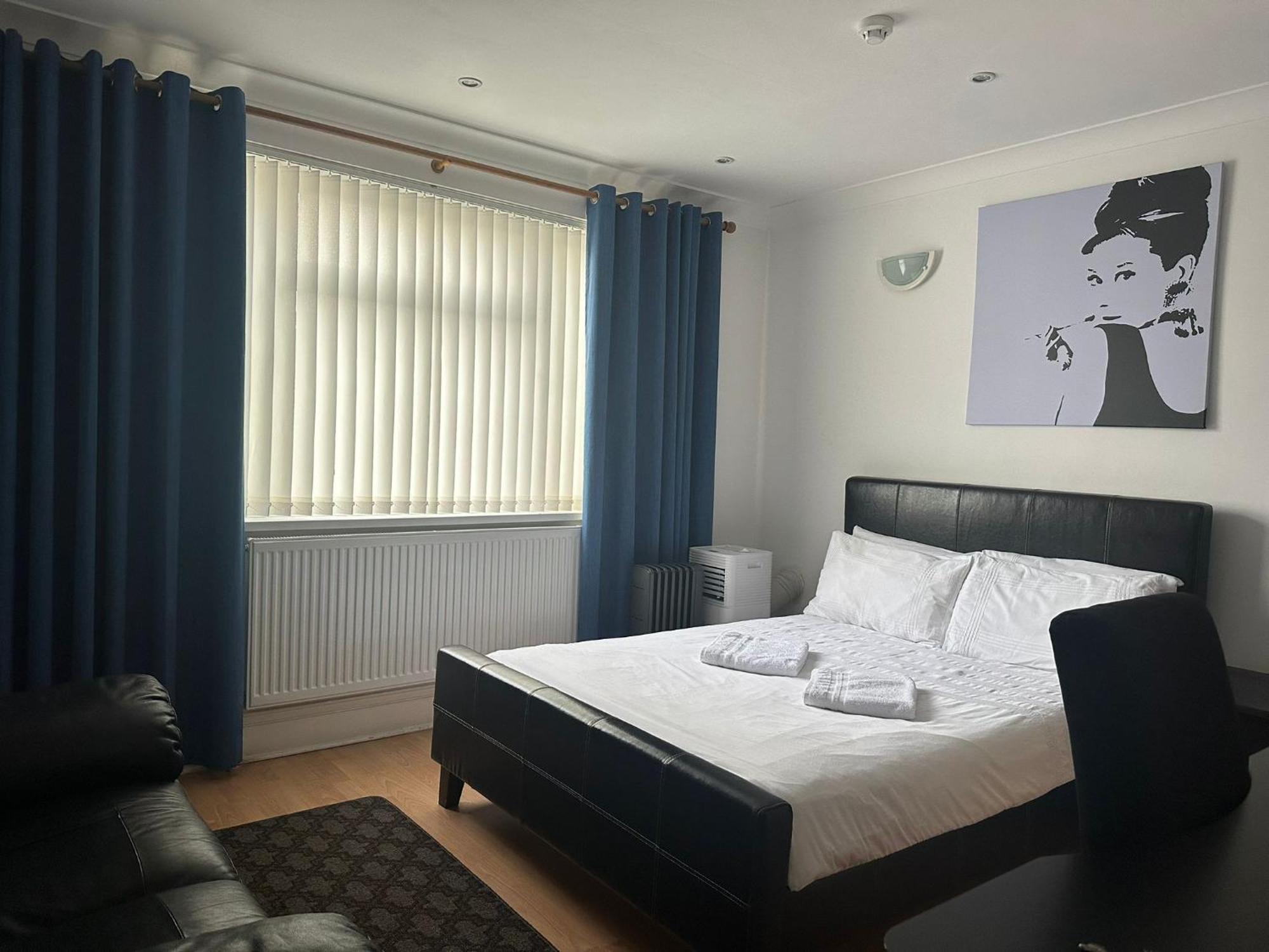 3 Luxury En-Suite Bedrooms Cardiff Bagian luar foto